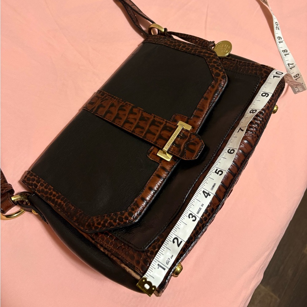 Brahmin Carina Tuscan With Gold Toned hardware Cross Body Purse - Picture 8 of 12